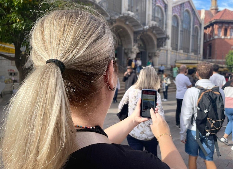 Valencia: 2-in-1 Biking and Walking Audio-Guided Route