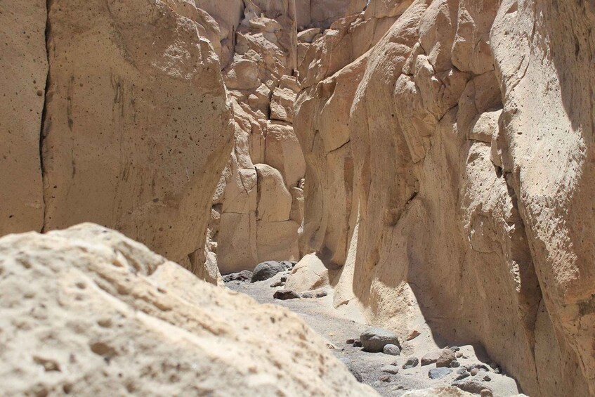 Picture 1 for Activity From Arequipa: Tour of the Sillar Route + Culebrillas Canyon