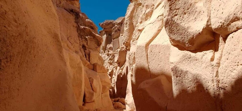 From Arequipa: Tour of the Sillar Route + Culebrillas Canyon