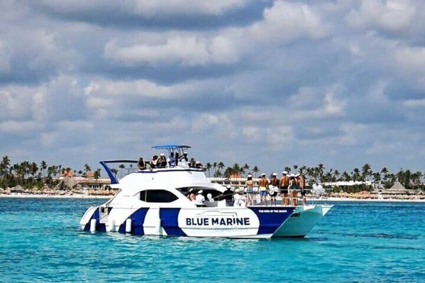 Party Boat - Private groups, snorkeling - Open Bar.