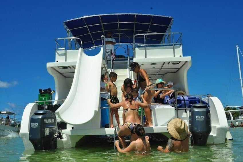 Party Boat - Private groups, snorkeling - Open Bar.