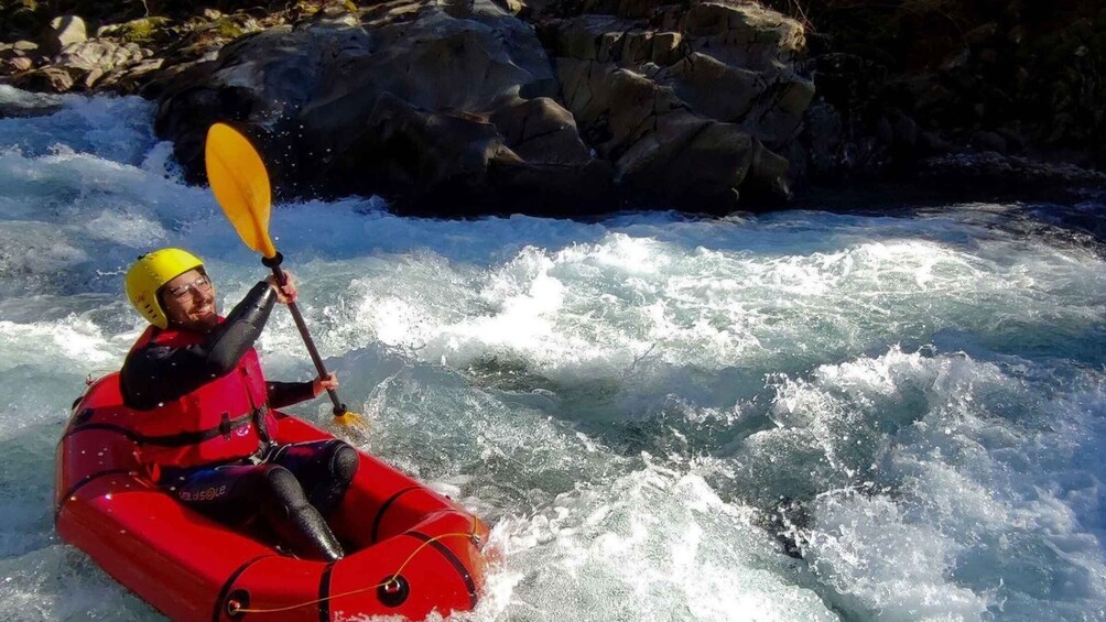 Lucca: extreme kayak tour