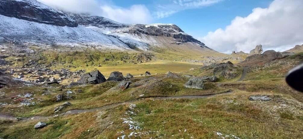 Picture 8 for Activity From Abisko: Kärkevagge Valley & Trollsjön Lake Guided Tour