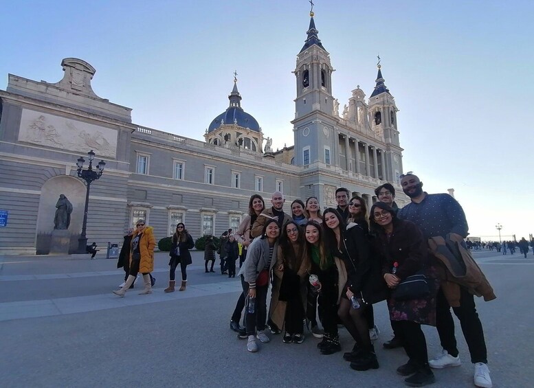 Picture 3 for Activity Madrid: Full-Day Private City Tour with Flamenco Show & Meal