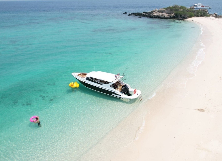 Pattaya: Private Speedboat 2-4 Islands Hopping with Lunch