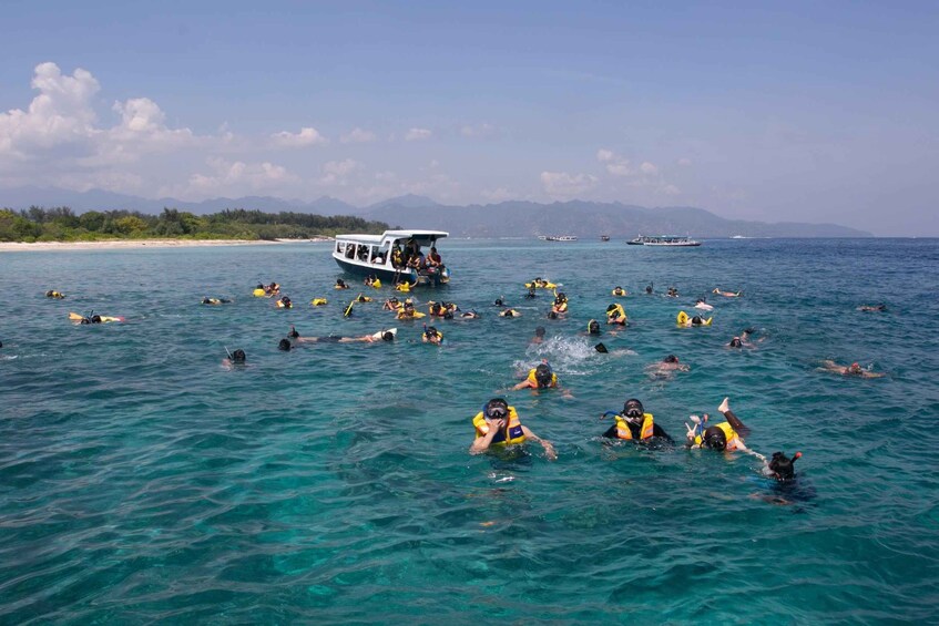 Picture 6 for Activity Gili Trawangan: Islands Hopping Snorkeling Trip