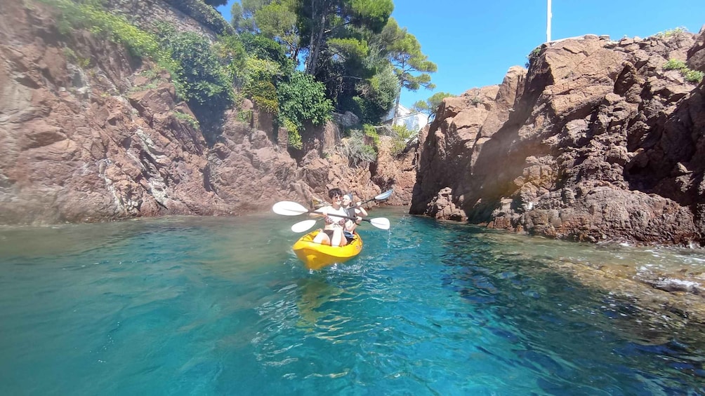 Picture 4 for Activity Rando Kayak Agay Guided Visit