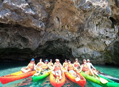 Amalfi: Kajakk- og snorkletur, havgrotter og naturlige buer