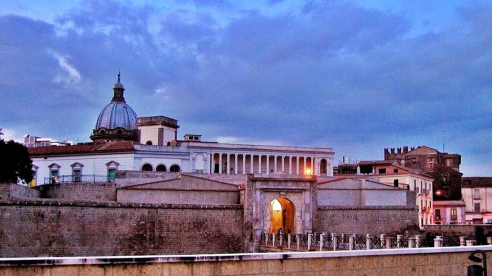 Picture 10 for Activity Time travel : Royal Palace of Caserta and gladiators