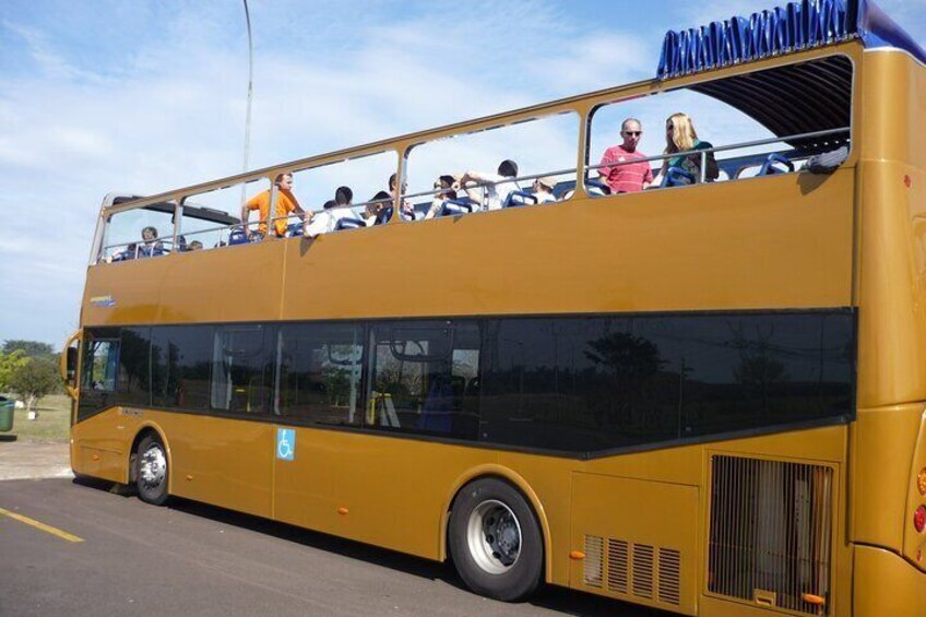 Bus ride at Itaipu Dam