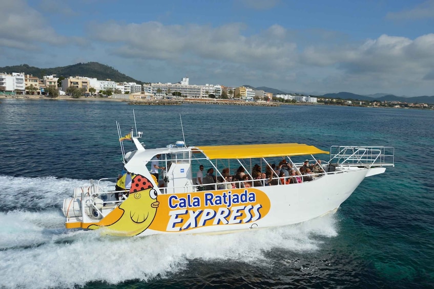 From Cala Rajada: Boat Trip to Cala Millor