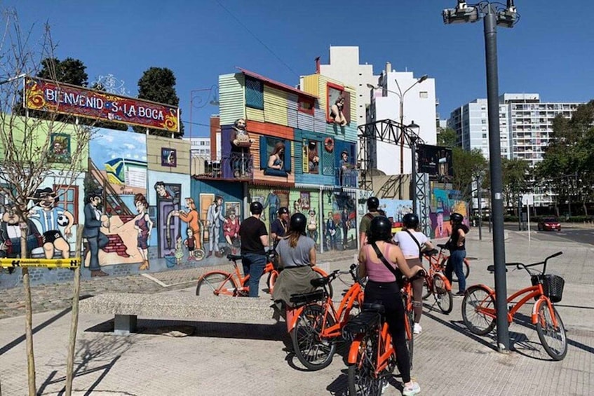 Picture 4 for Activity Bike Tour: Urban Art - La Boca / Barracas