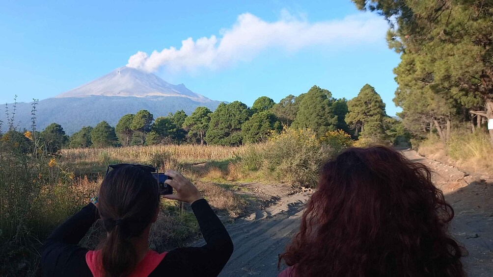Picture 2 for Activity Iztaccihuatl Hike from Puebla: Hiking Tour Full-Day Trip