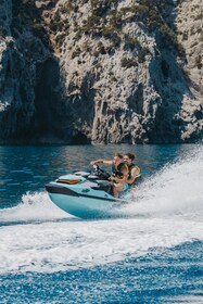 Alcudia: tour en moto de agua por la playa y cuevas de Coll Baix (fotos gra...