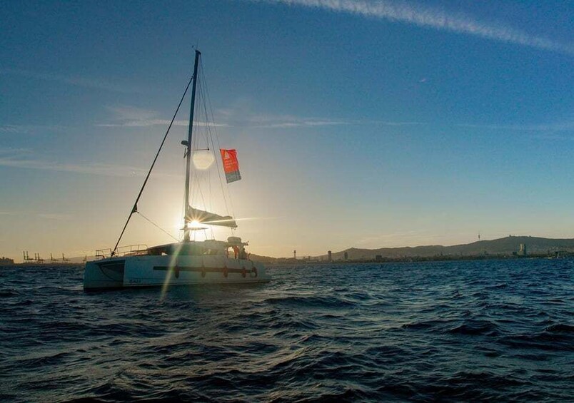 Barcelona: Sunset Catamaran Experience w/ optional Dinner