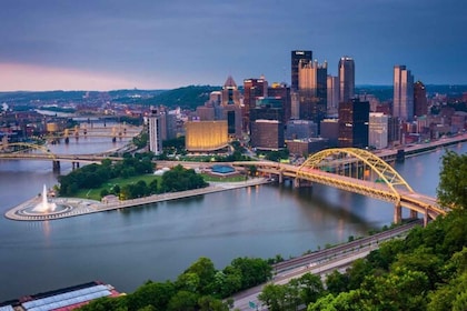 Smartphone-Guided Walking Tour of City centre Pittsburgh