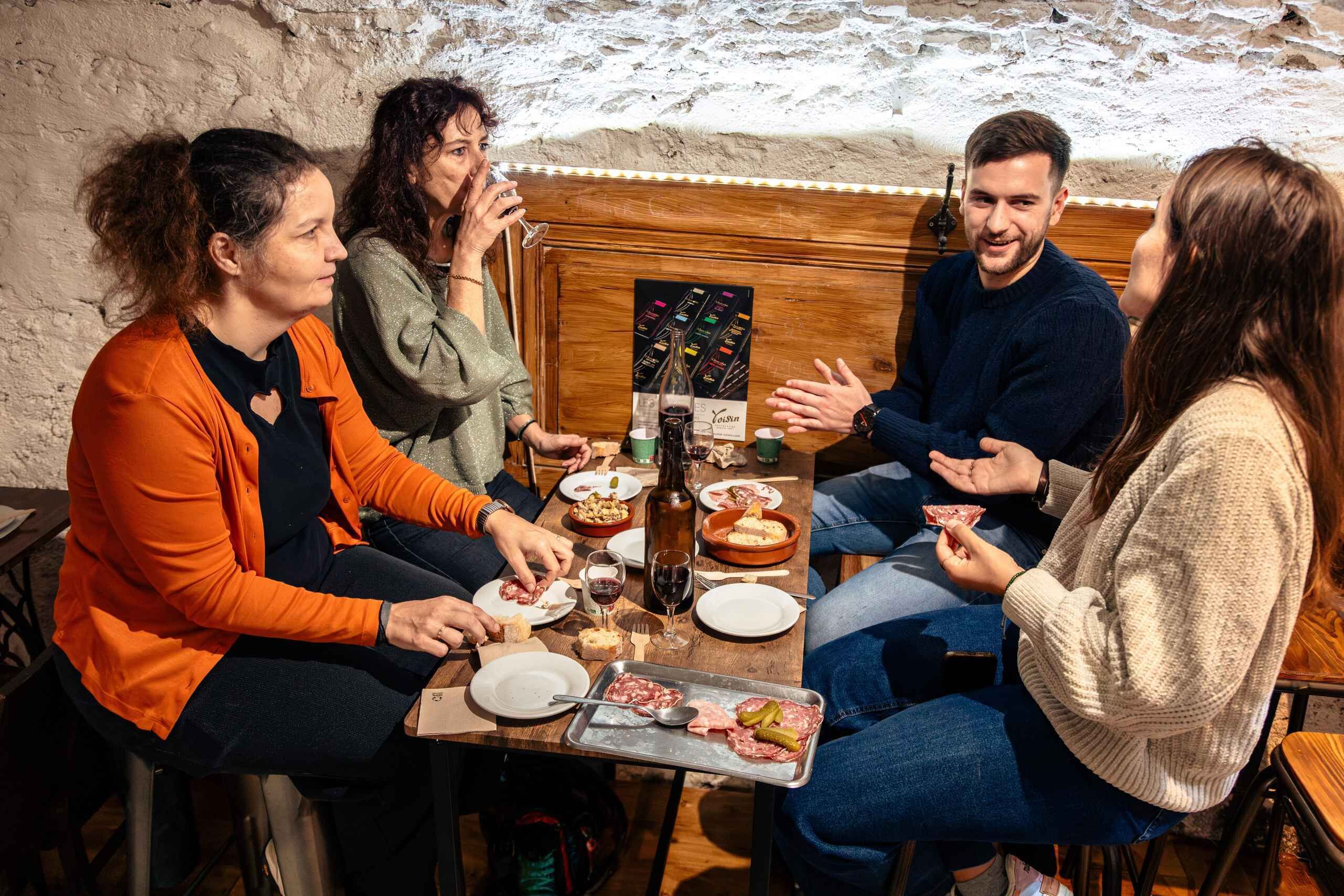 Lyon: Guided Evening Food Tour