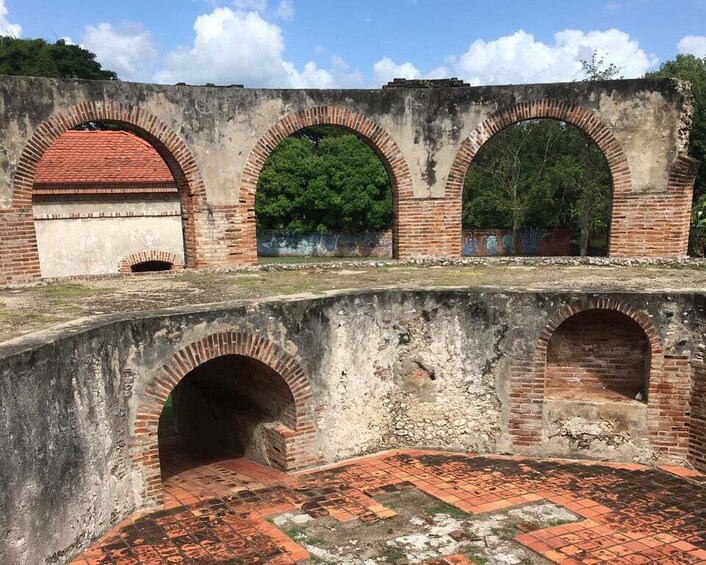 Picture 2 for Activity Santo Domingo: History of Slavery Guided Tour