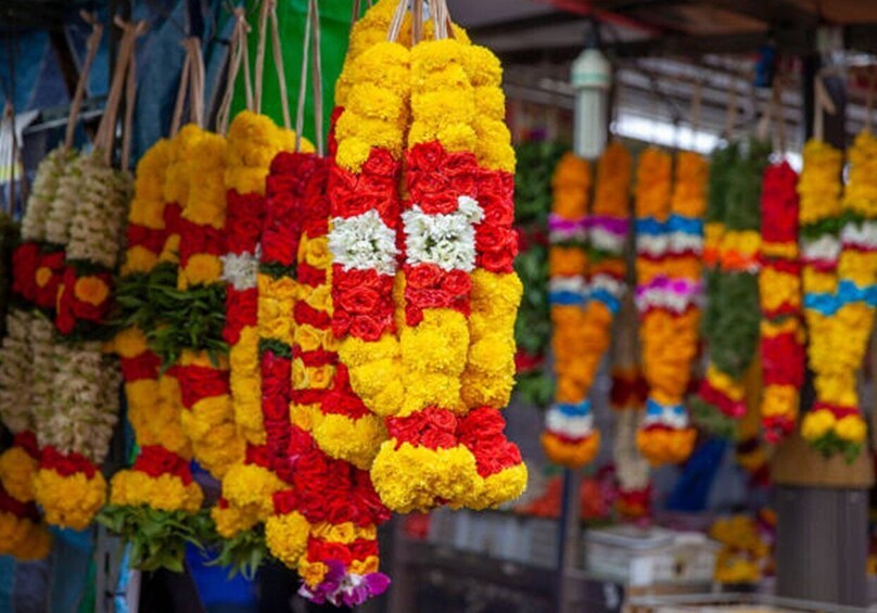 Picture 1 for Activity Discover the Fresh Flower & Vegetable Market in Jaipur
