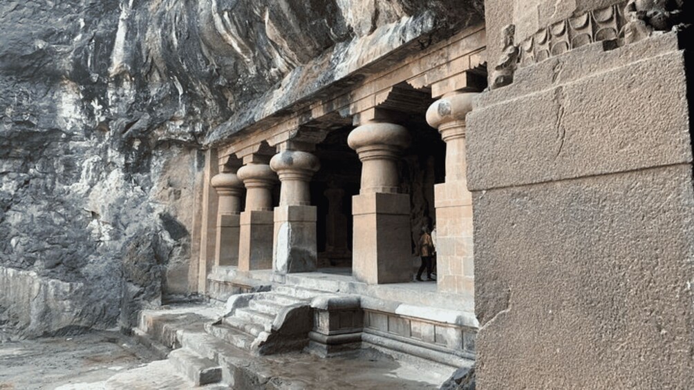 Picture 12 for Activity Elephanta Caves & Island Guided Private Tour