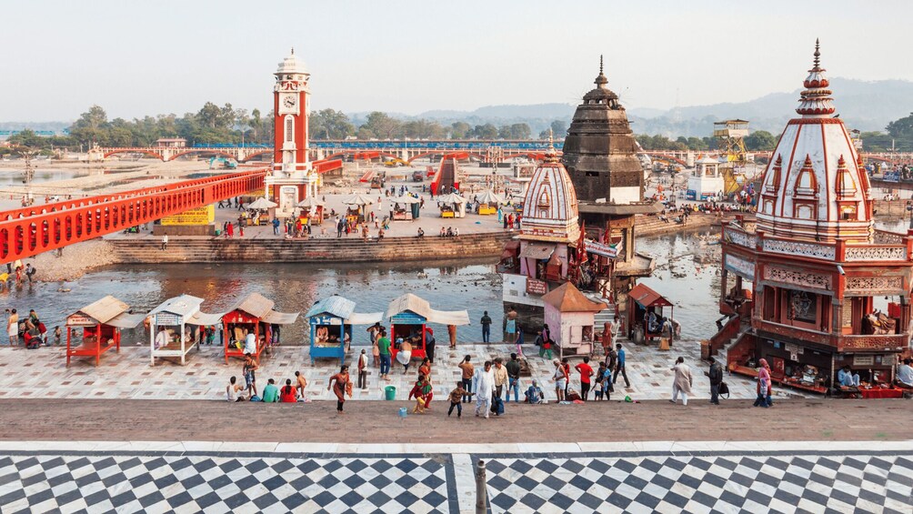 Picture 3 for Activity From Delhi: Private Day tour to Haridwar and Rishikesh