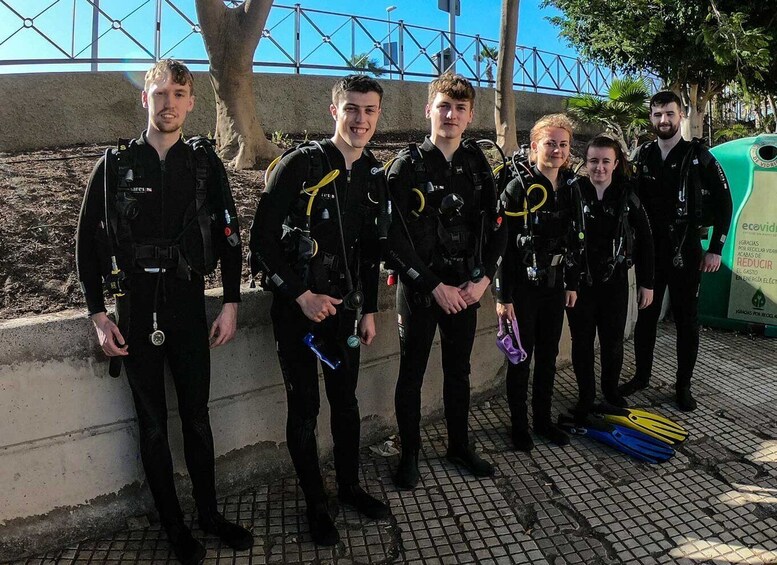 Picture 1 for Activity Tenerife: 2-Dive Private Scuba Discovery Course