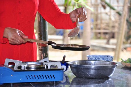 From Hoi An: Vietnamese Cooking Class with a Family