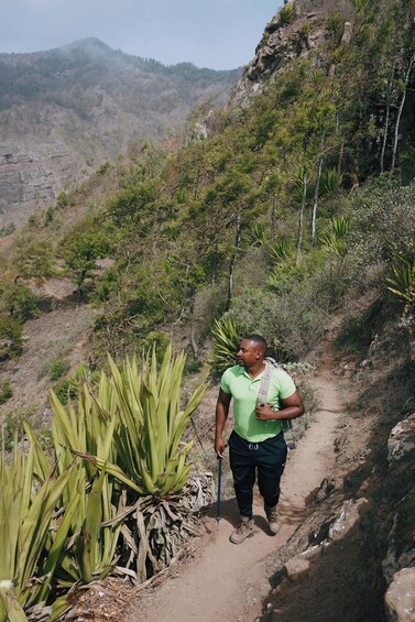 Hiking Gongon Valley