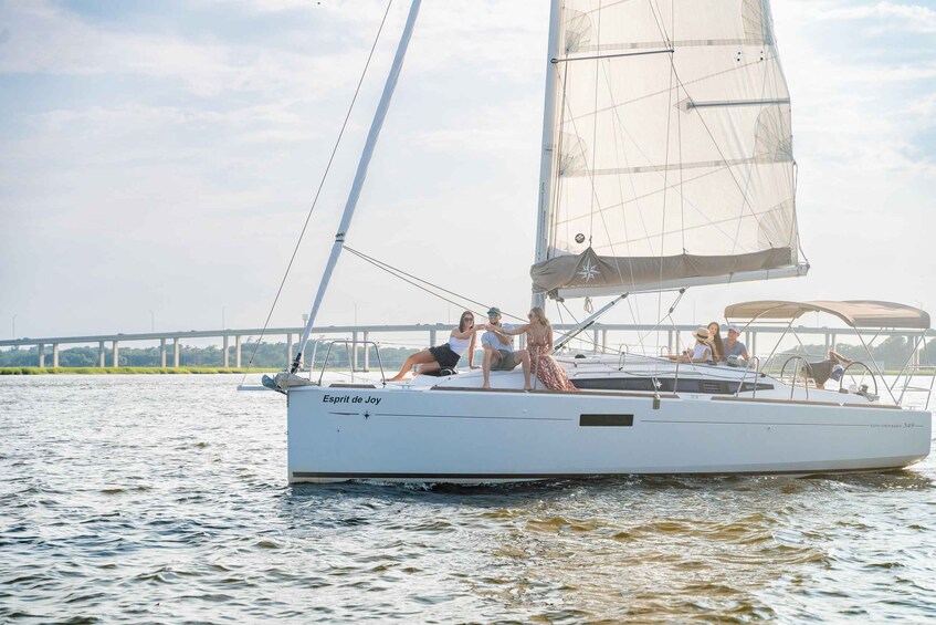 Charleston: Private Daytime or Sunset BYOB Sailing Charter