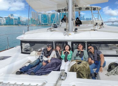 Lo Mejor de Busan: Templos del Mar, Excursión en Yate y Cápsula del Cielo