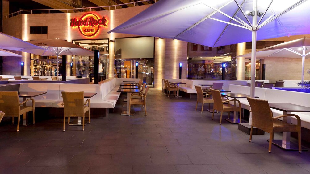 Picture 5 for Activity Mallorca: Hard Rock Cafe Entrance with Lunch or Dinner