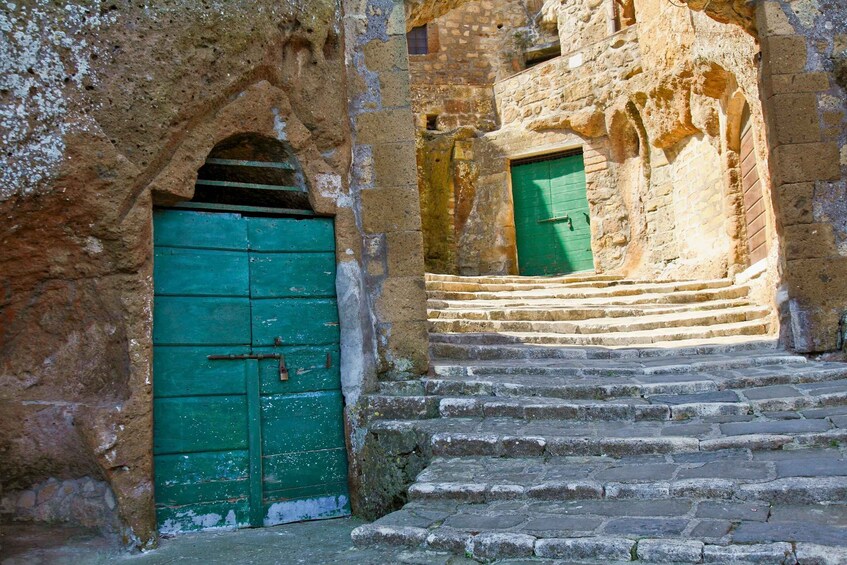 Cascate di Saturnia e Pitigliano in Bus con Guida Ambientale