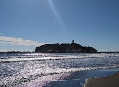 Enchanting morning walk on Enoshima island