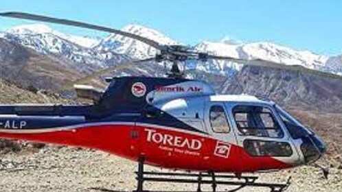 Vanuit Pokhara :Verken de Muktinath Tempel Helikoptervlucht