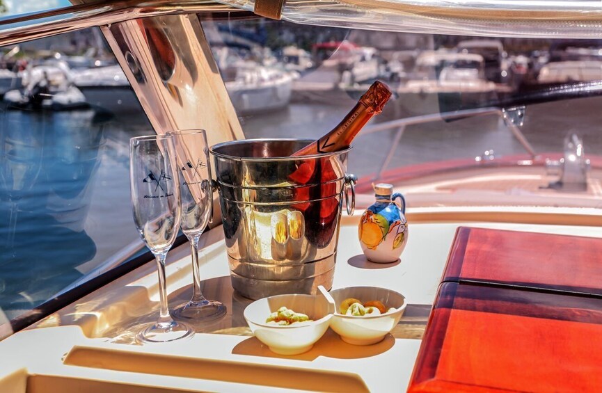 Picture 5 for Activity Capri: Sunset Boat Experience with aperitif on board