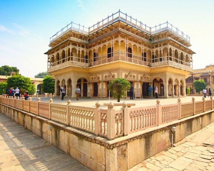 Picture 7 for Activity Jaipur Half Day Tour City Palace, Hawa Mahal & Jantar Mantar