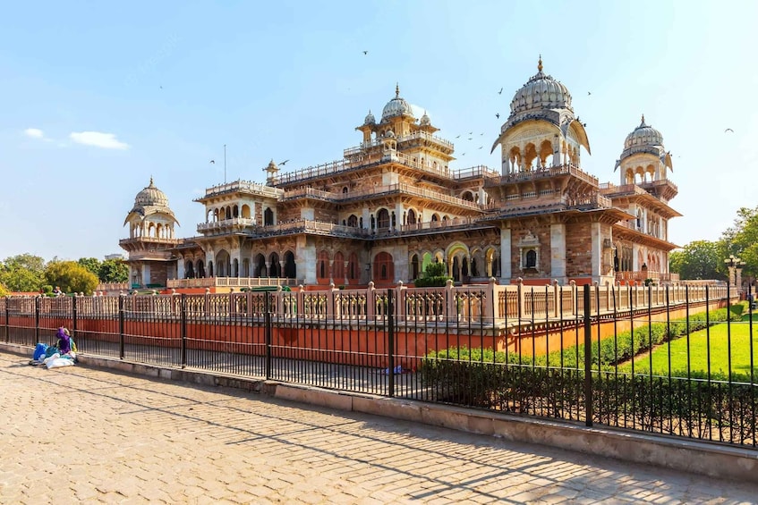 Picture 3 for Activity From Delhi: 2-Days Golden Triangle Tour to Agra and Jaipur
