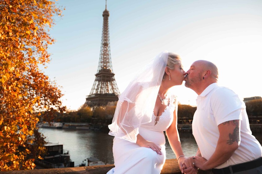 Picture 61 for Activity Paris: Private Photoshoot Near the Eiffel Tower