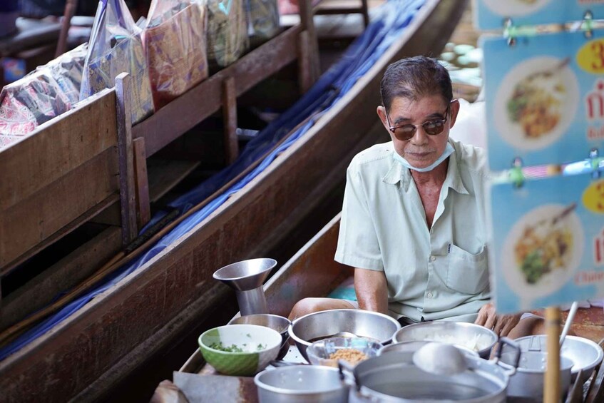 Picture 14 for Activity From Bangkok: Floating Market and Ayutthaya Guided Day Tour