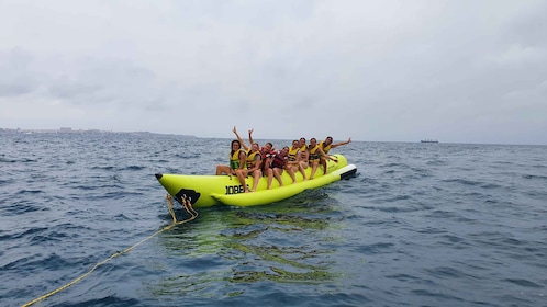 Alicante: Naik Perahu Pisang