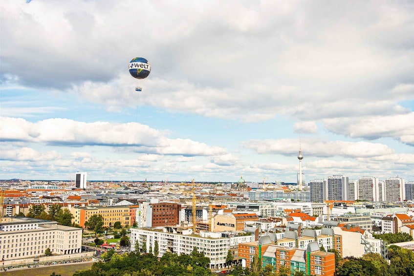 Picture 5 for Activity Berlin: Ticket for World Balloon with Perfect View