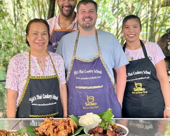 Krabi: Evening Thai Cooking Class at Ya's Cookery