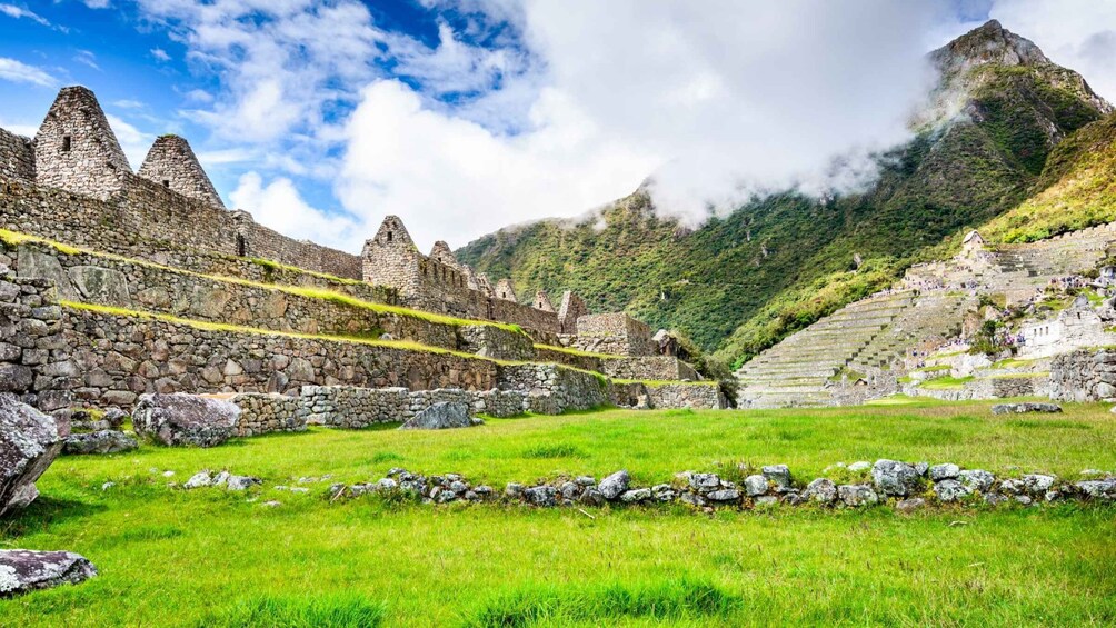 Picture 1 for Activity From Cusco: 6-Day Tour Machu Picchu, Puno, and Lake Titicaca