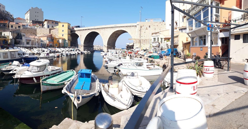 Marseille : urban coves tour and treasure hunt