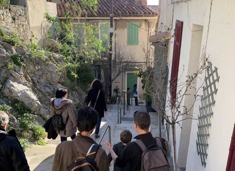 Picture 3 for Activity Marseille : urban coves tour and treasure hunt