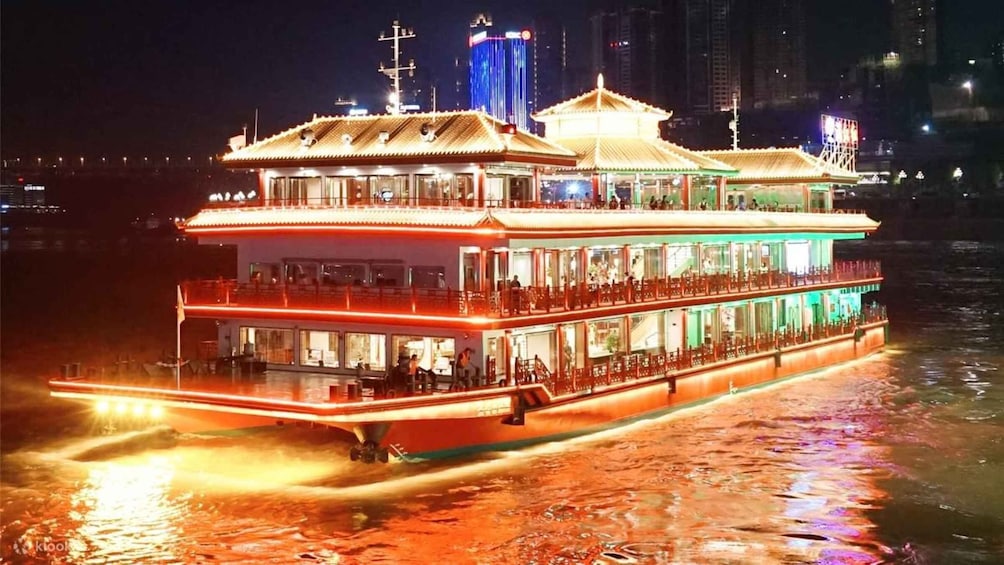 Picture 2 for Activity Chongqing: Illuminated Night Tour with Cruise or Hot Pot