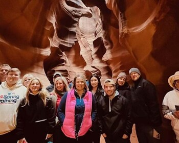 Page: Upper Antelope Canyon Guided Tour