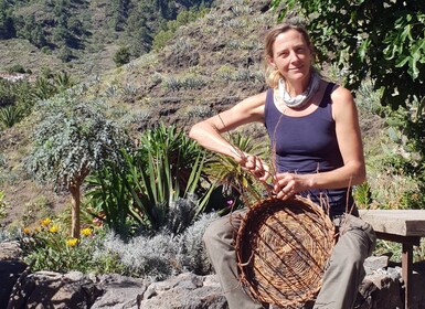 Workshop: Traditional basketry @ the Canary Island date palm