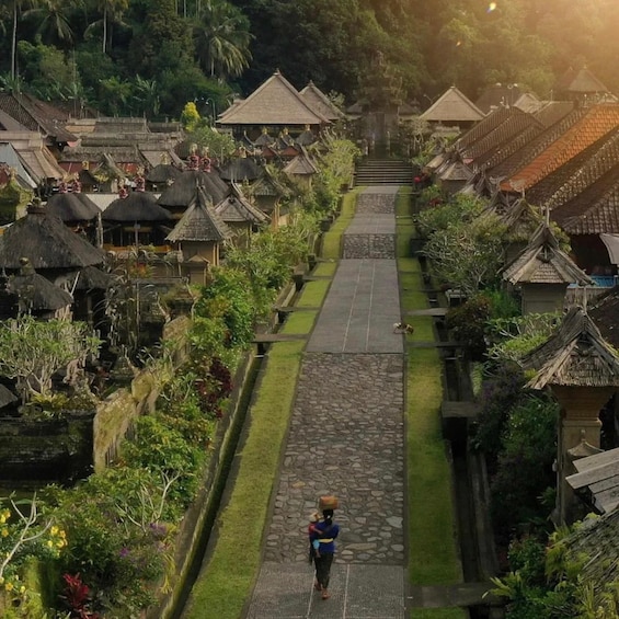 Picture 3 for Activity Bali : Eastern Bali and Pura Besakih Temple Tour