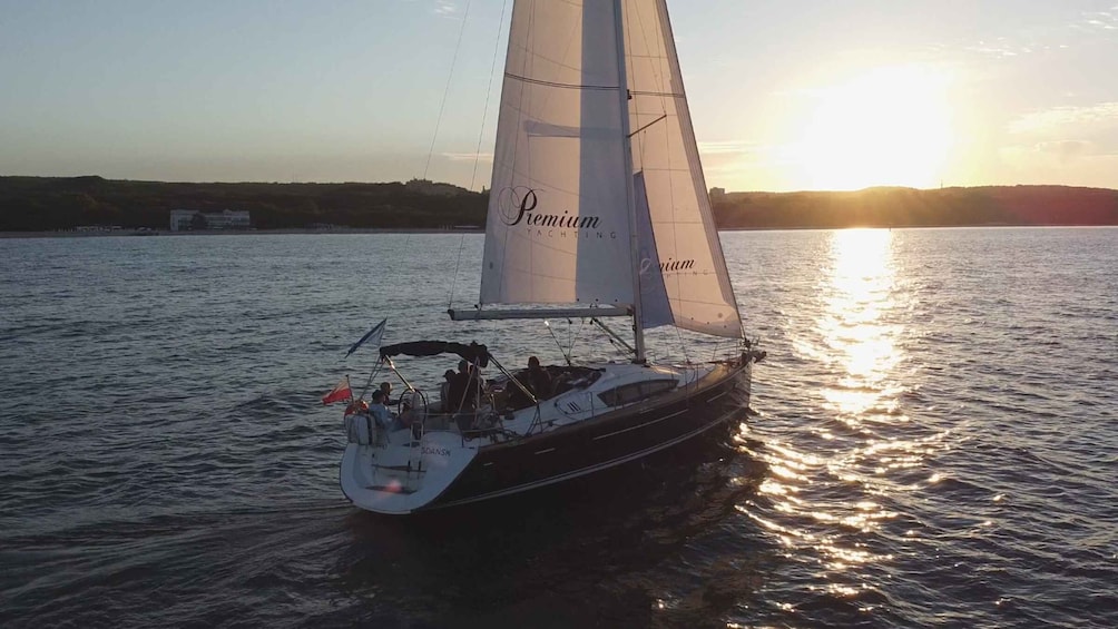 Sopot: Sunset Yacht Cruise with Prosecco